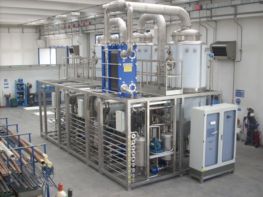 vacuum-evaporation-and-distillation-technology-plant-industrial-wastewater-treatment-technologies